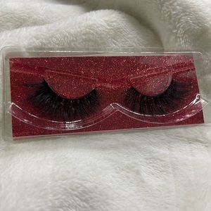 Faux mink eyelashes